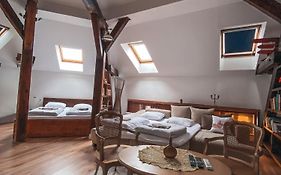 Blue Lotus Apartments